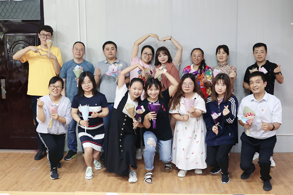 共話七夕節(jié) 牢記家國情 ——公司第一、二、三黨支部開展聯學聯建主題黨日活動